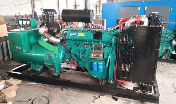 营口潍柴二手发电机大型柴油发电机组